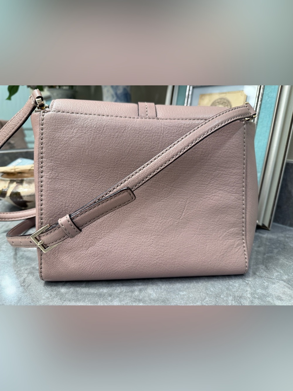 KATE SPADE Finlee Randall Street like new - Picture 2 of 14